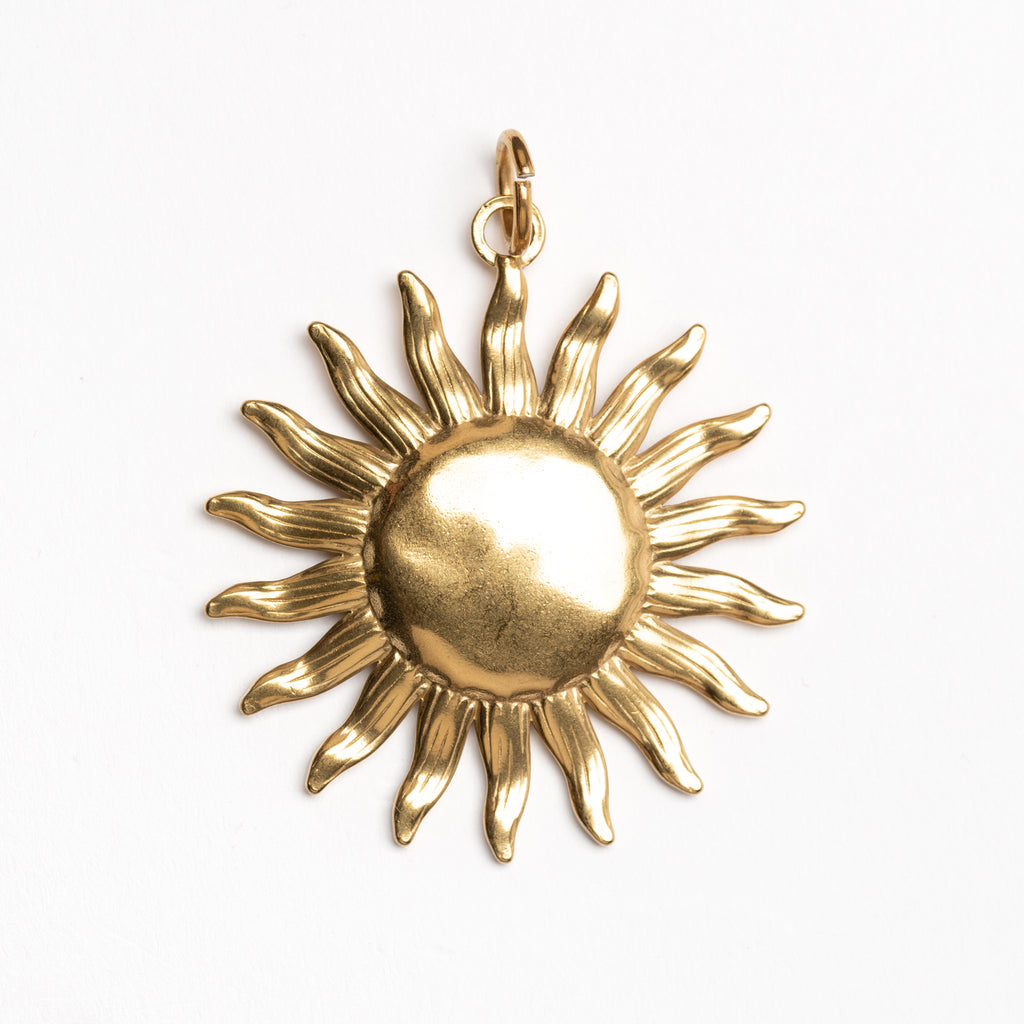 Bold Sun Charm