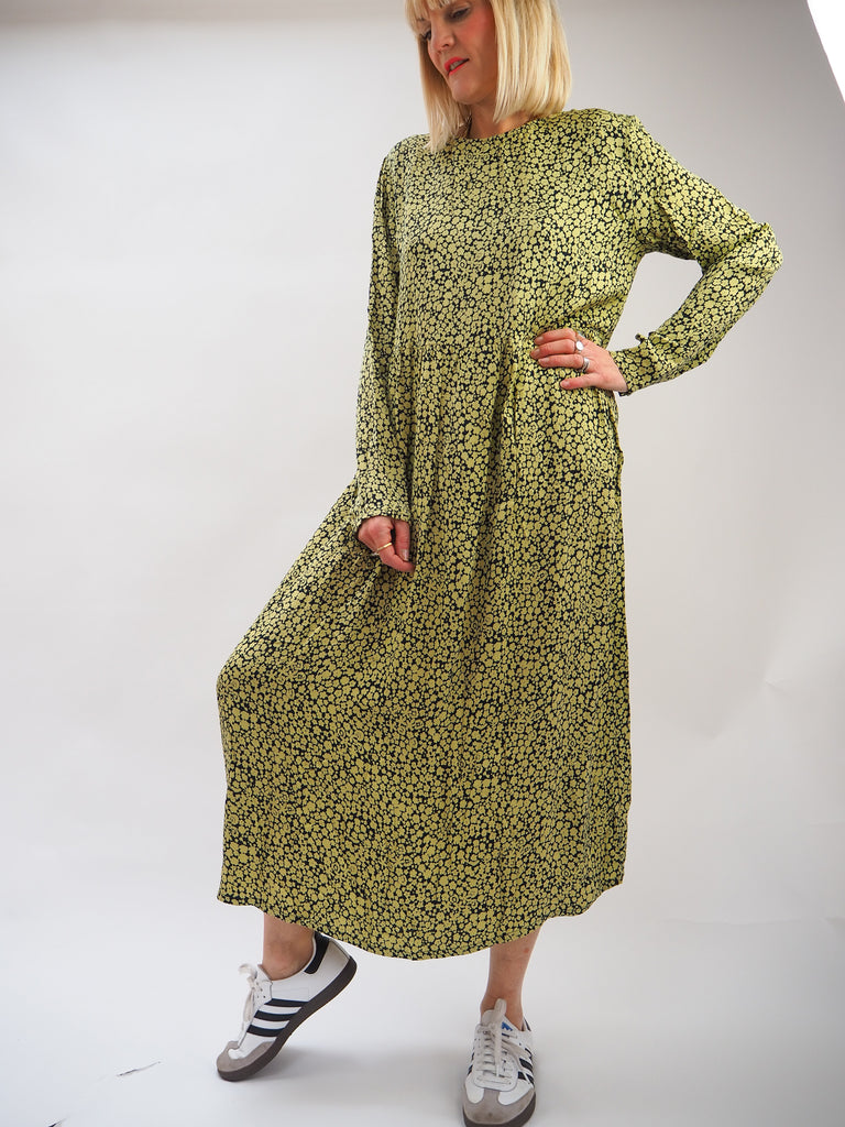 Preloved Samsoe Samsoe Floral Print Midi Dress Size Medium